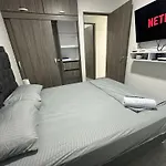 3Br Ac Luxury Apartment Close To The Airport Beach & The Historic Center